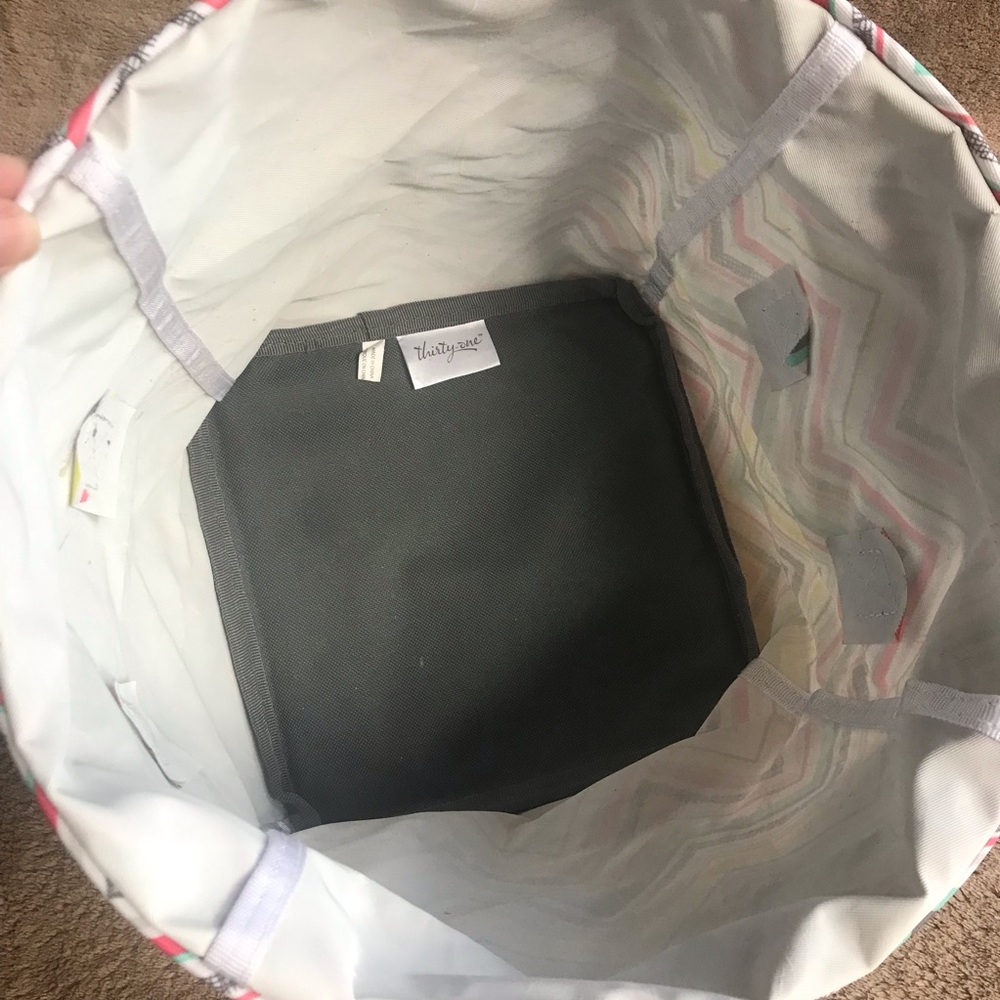 Thirty One Party Punch Mini Utility Bin - Picture 2 of 4